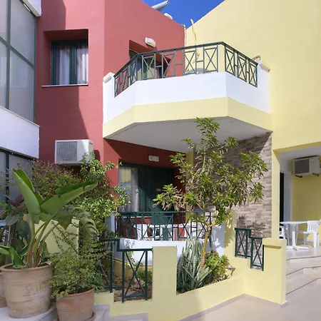 Hotel de apartamente Ariadni Palace Hersonissos (Crete)