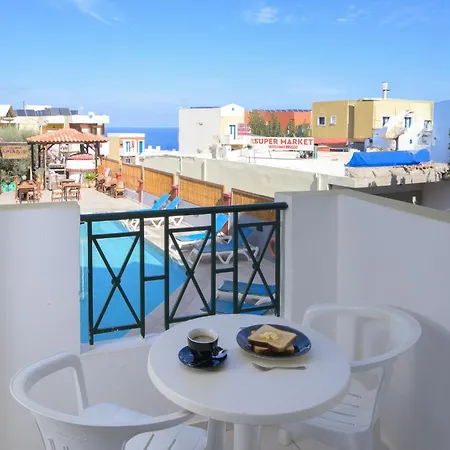 מלון דירות Ariadni Palace 2*