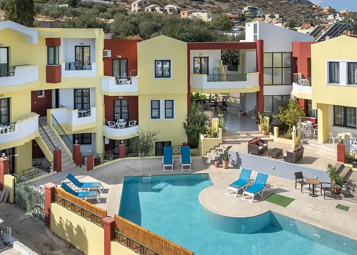 Hotel de apartamente Ariadni Palace 3*