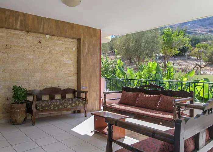 Ariadni Palace Aparthotel 3*