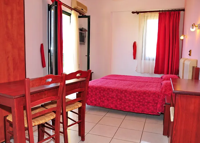 Ariadni Palace Aparthotel 3*