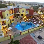 Ariadni Palace 3* Herszonisszosz