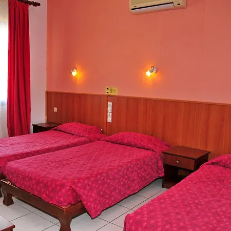 Ariadni Palace 公寓式酒店 3*
