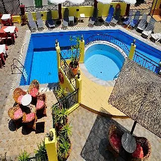 Ariadni Palace 3*