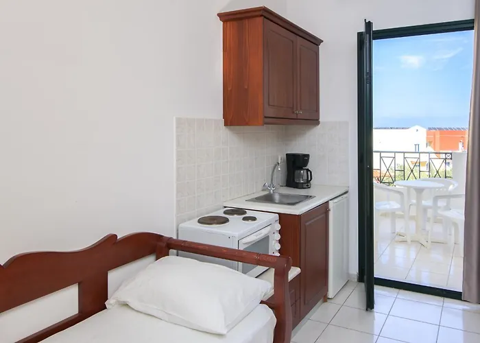 Ariadni Palace Апарт-отель 3*