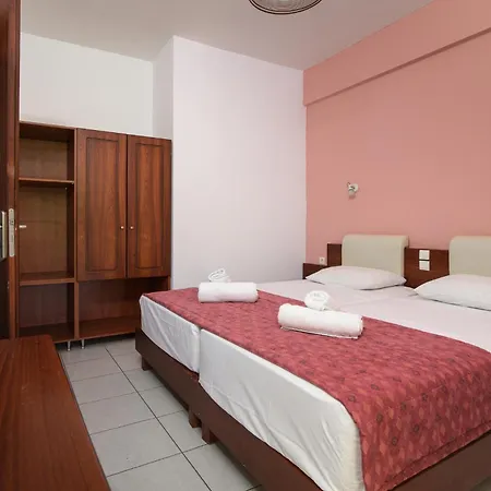 Aparthotel Ariadni Palace